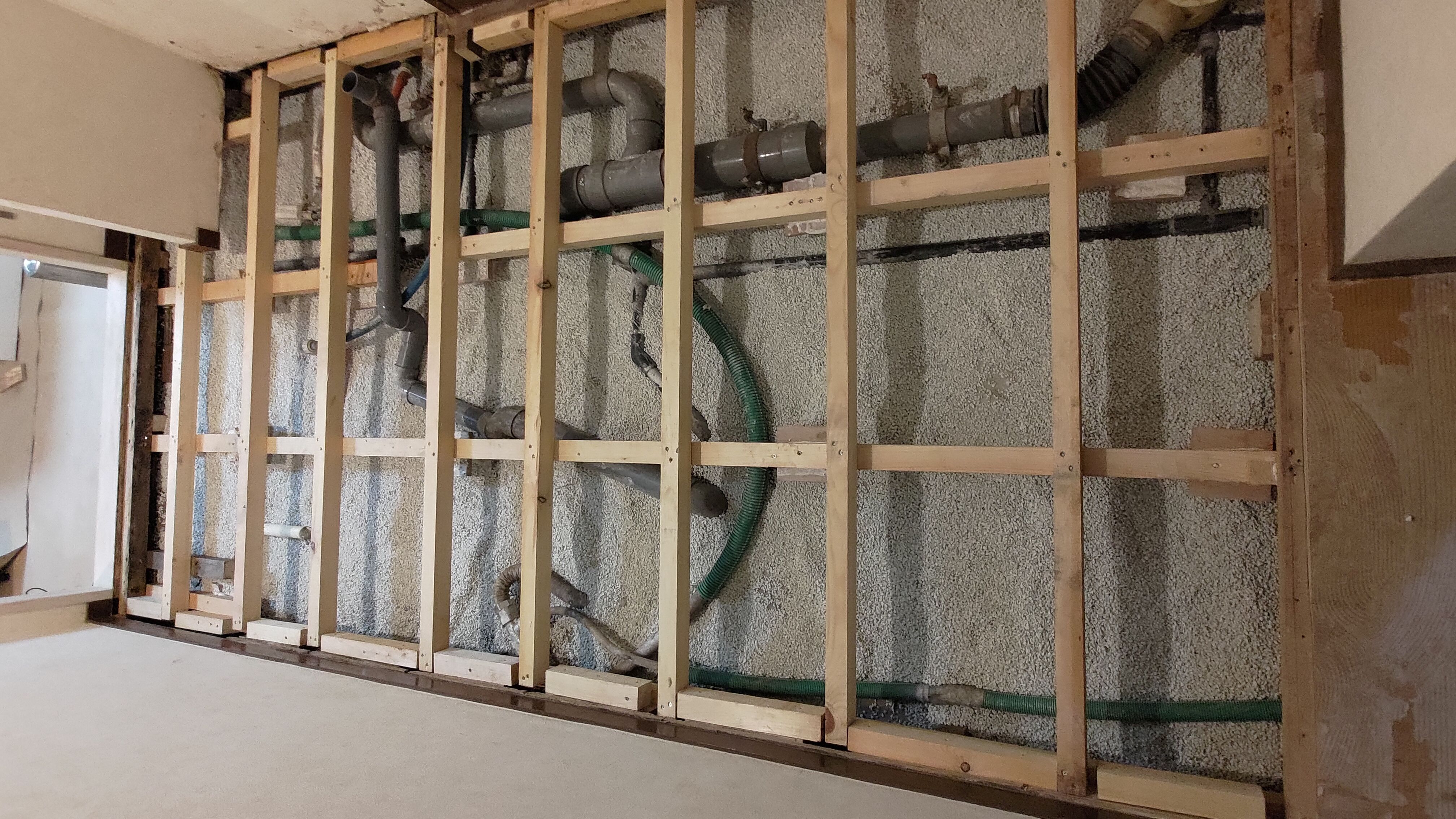 新宿区　床補修工事